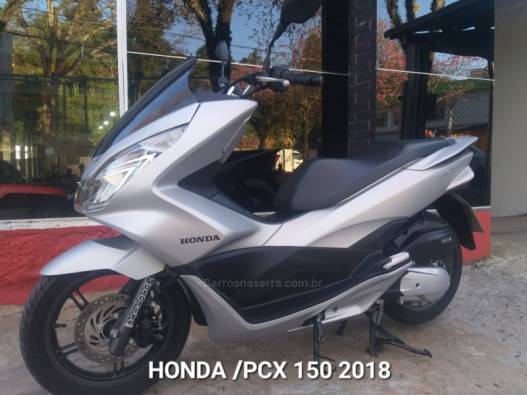 HONDA - PCX - 2018/2018 - Prata - R$ 13.900,00