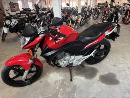 HONDA - CB 300R - 2009/2010 - Vermelha - R$ 12.300,00
