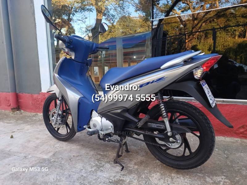 HONDA - BIZ 125 - 2021/2021 - Cinza - R$ 15.900,00