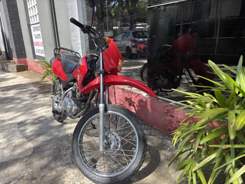 HONDA - NXR 150 - 2006/2007 - Vermelha - R$ 9.900,00