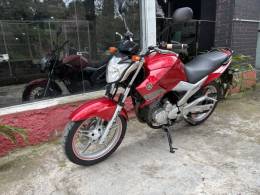 YAMAHA - FAZER - 2013/2014 - Vermelha - R$ 14.800,00