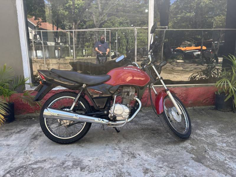 HONDA - CG 125 - 2005/2006 - Vermelha - R$ 7.800,00