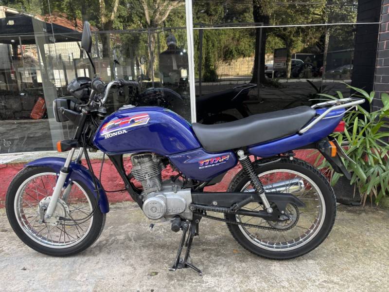 HONDA - CG 125 - 2005/2006 - Azul - R$ 7.200,00