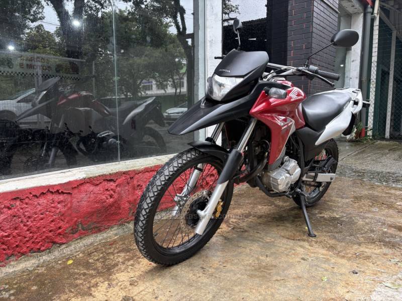 HONDA - XRE 300 - 2015/2015 - Vermelha - R$ 21.800,00