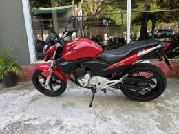 HONDA - CB 300R - 2009/2010 - Vermelha - R$ 12.300,00