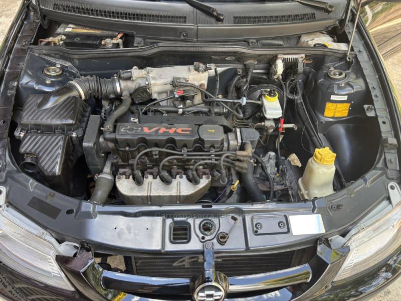 CHEVROLET - CELTA - 2002/2003 - Preta - R$ 17.800,00