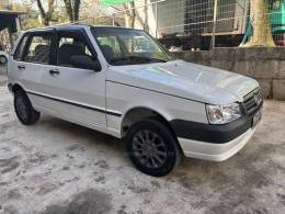 FIAT - UNO - 2009/2010 - Branca - R$ 25.900,00