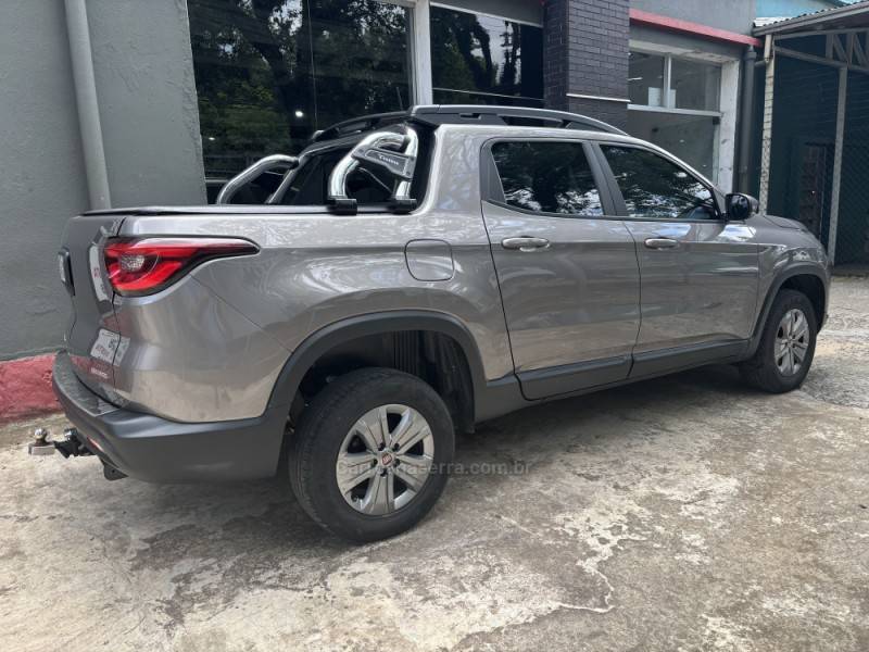 FIAT - TORO - 2020/2021 - Cinza - R$ 99.900,00