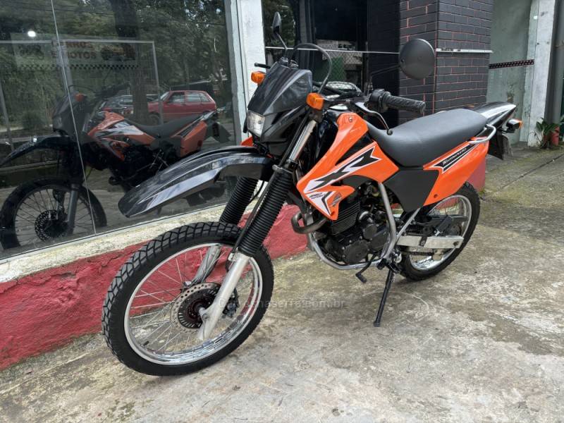 HONDA - XR 250 TORNADO - 2006/2007 - Laranja - R$ 15.900,00