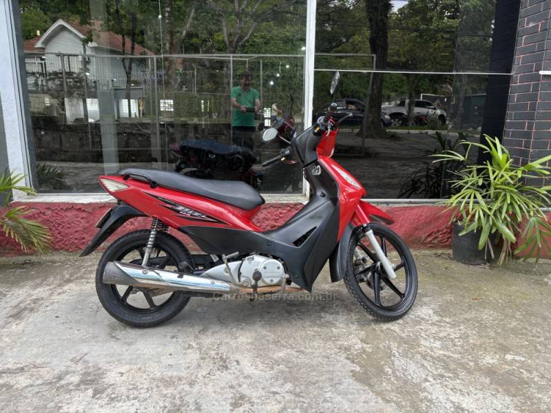 HONDA - BIZ 125 - 2010/2010 - Vermelha - R$ 10.000,00