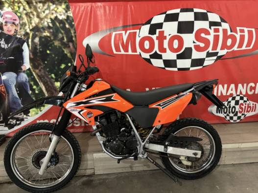 HONDA - XR 250 TORNADO - 2006/2007 - Laranja - R$ 15.900,00