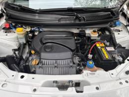 FIAT - PALIO - 2012/2013 - Branca - R$ 42.990,00