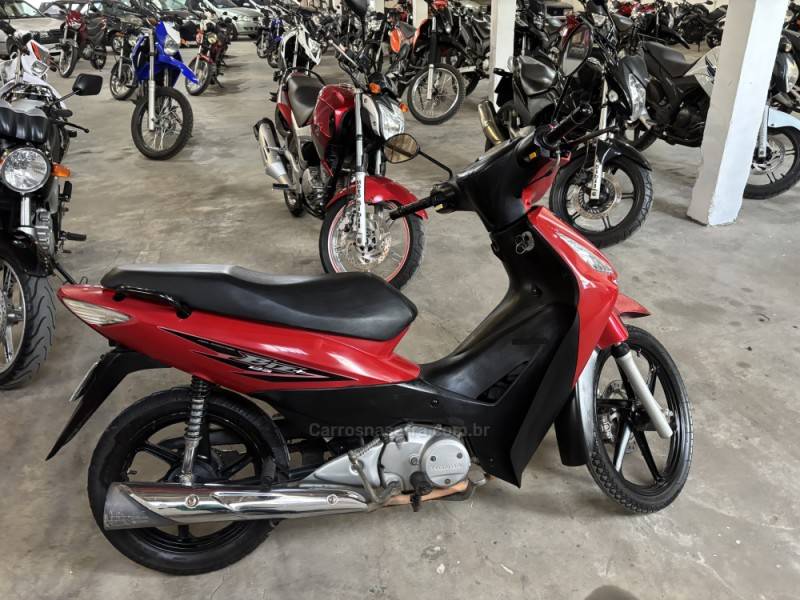 HONDA - BIZ 125 - 2010/2010 - Vermelha - R$ 10.000,00
