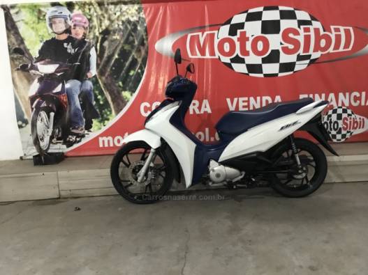 HONDA - BIZ 125 - 2021/2022 - Branca - R$ 15.900,00