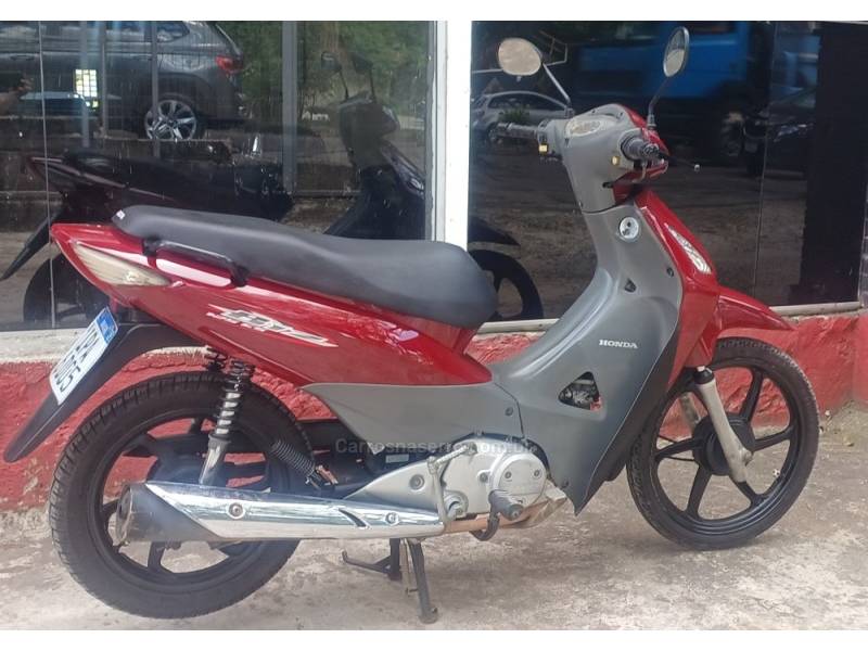 HONDA - BIZ 125 - 2008/2008 - Vermelha - R$ 8.400,00