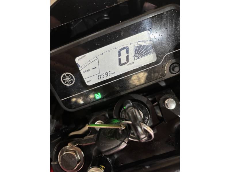 YAMAHA - FACTOR YBR - 2021/2022 - Vermelha - R$ 15.400,00