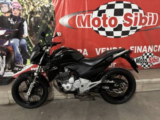 HONDA - CB 300R - 2014/2014 - Preta - R$ 15.700,00